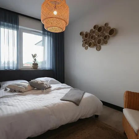 Panorama Z Widokiem Na Jezioro